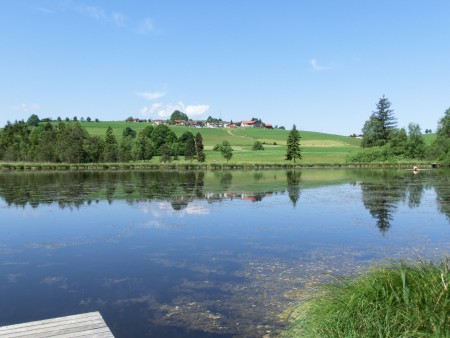 Notzenweiher mit Blick auf Hauptmannsgreut